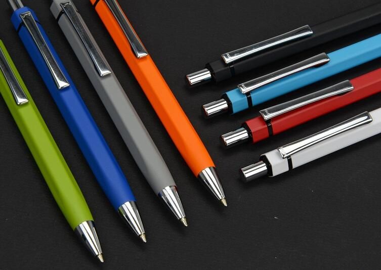 Ручки с логотипом, как рекламный носитель