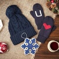 Подарочный набор HUG: варежки, шапка, украшение новогоднее, синий, синий