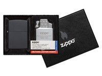 Набор ZIPPO: зажигалка 218 с покрытием Black Matte и газовый вставной блок с двойным пламенем
